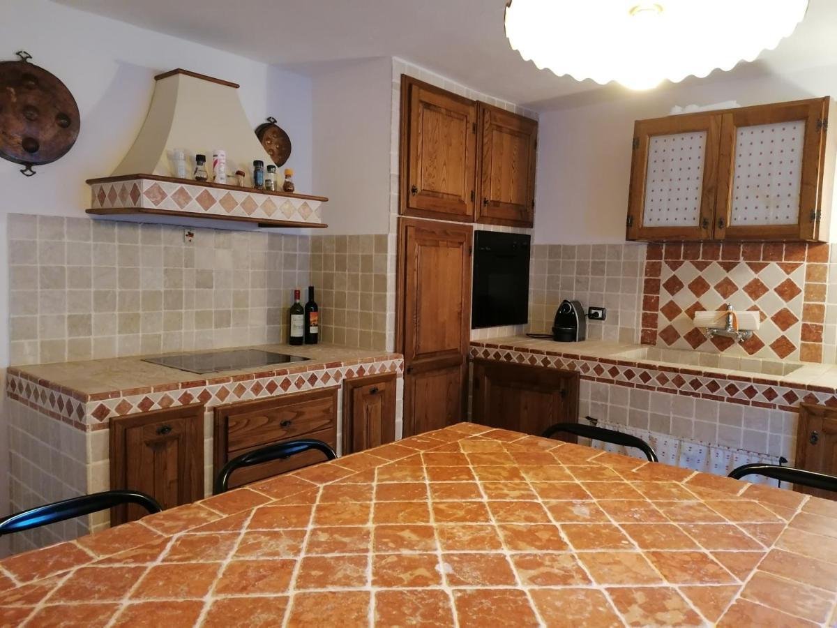 Podere La Zinzinina - Villa Intera Montecatini Val di Cecina Luaran gambar